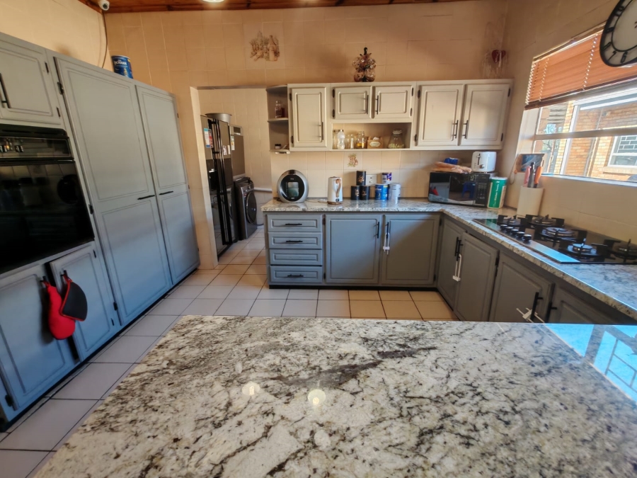 4 Bedroom Property for Sale in Vaalpark Free State